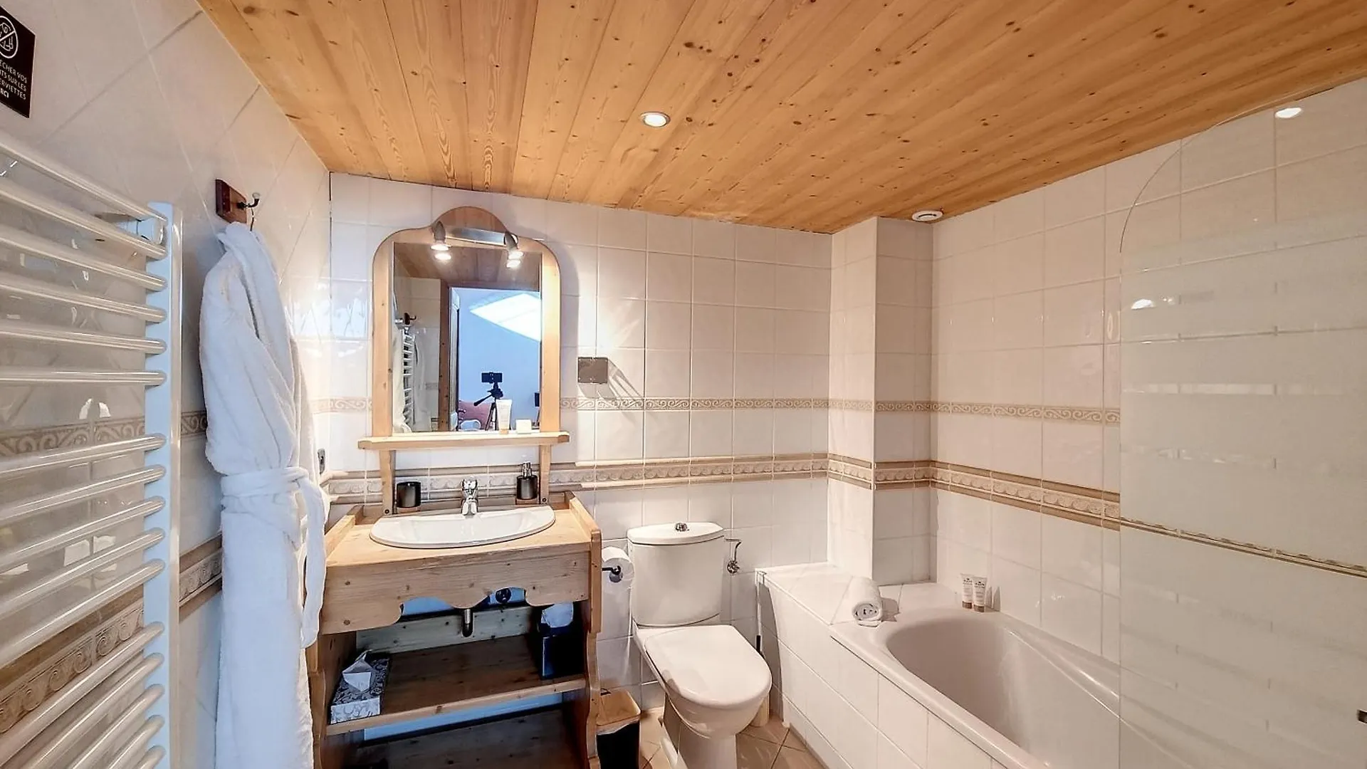 Apartment Chez Claudius- Appartement-10 Pers-Proche Piste Les Gets