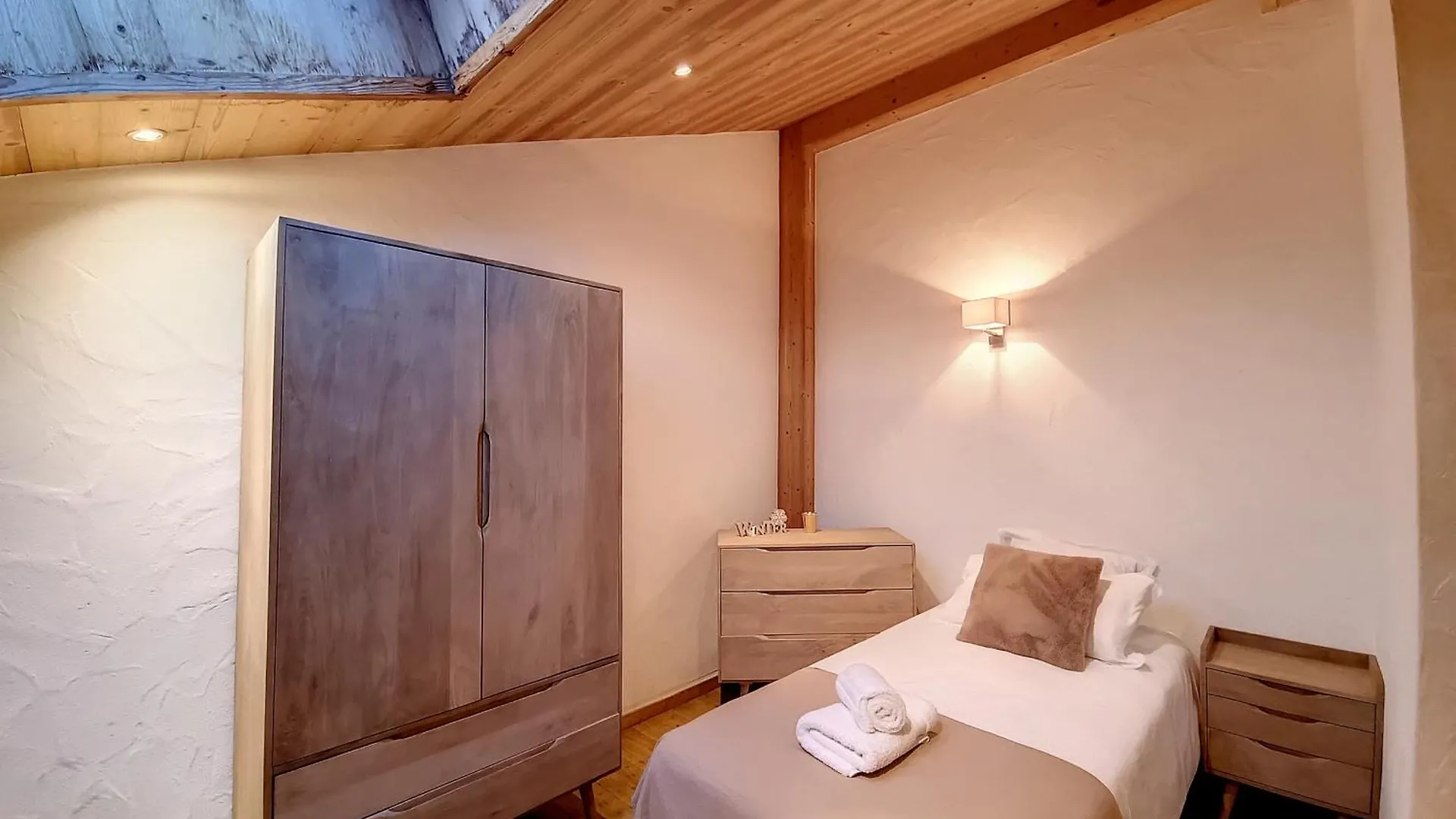 Chez Claudius- Appartement-10 Pers-Proche Piste Les Gets Apartment