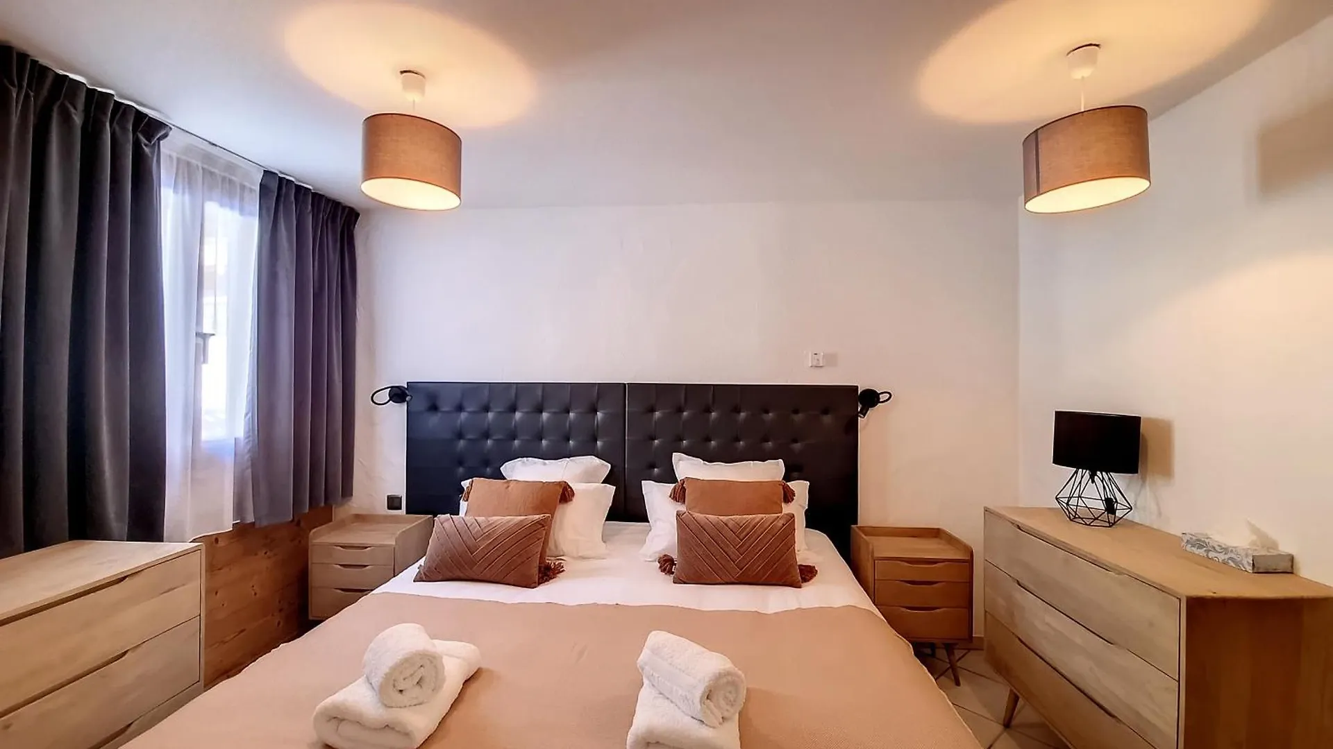 Apartment Chez Claudius- Appartement-10 Pers-Proche Piste Les Gets